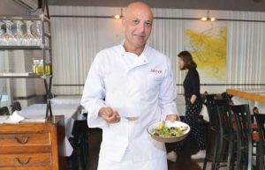 שף אילן גרוסי, בעלי מסעדת "סאטיה" (צילום: מאיר אליפור)