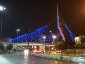 המיצג בגשר המיתרים (צילום: עיריית ירושלים)