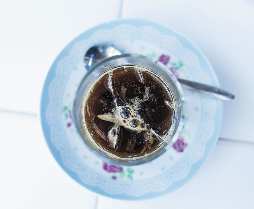 'קפה משק עפאים' (צילום אסף קרלה)