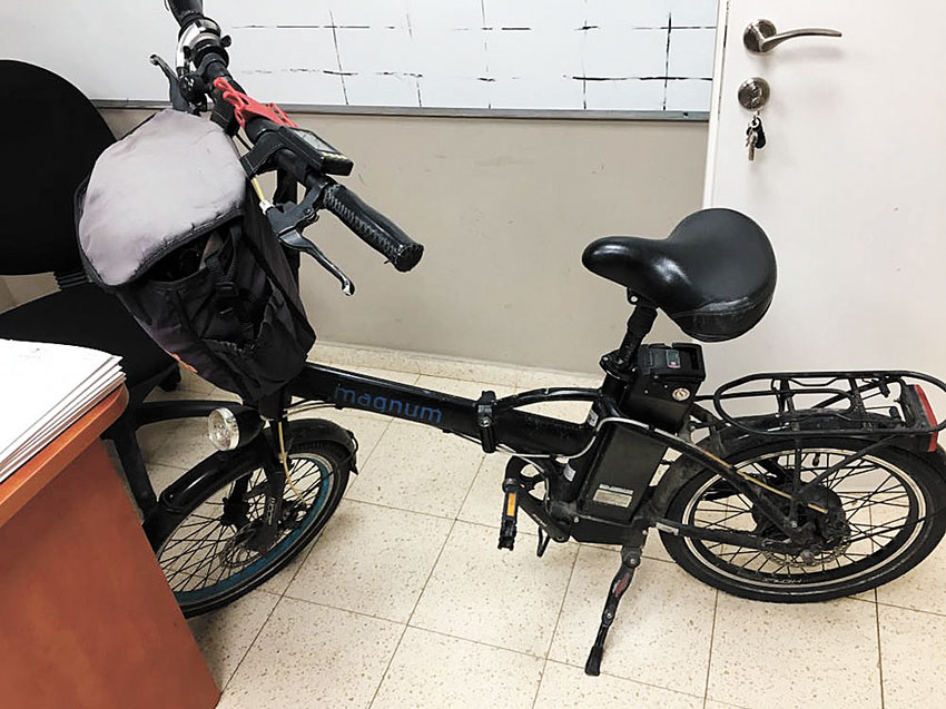 האופניים החשמליים (צילום: דוברות המשטרה)