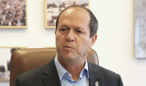 ניר ברקת, בנימין נתניהו (צילומים: מאיר אליפור, אמיל סלמן)