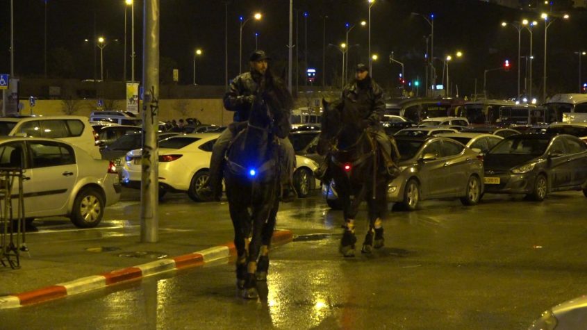 שוטרים, שוטרות, משטרה (צילום: דוברות משטרת ירושלים)