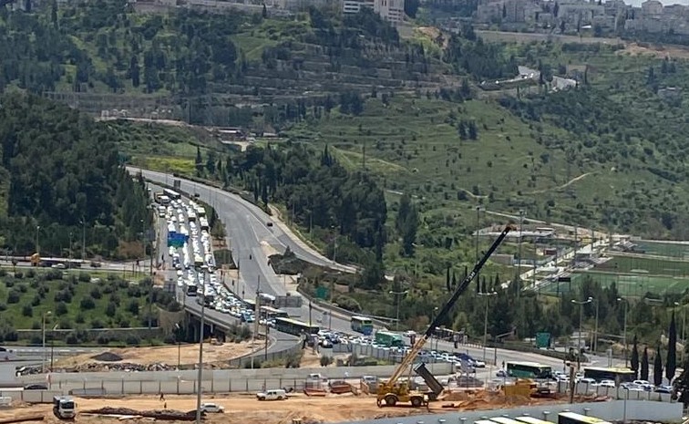 הסגר בשכונות ירושלים: מינהל קהילתי רמות עתר לבג"ץ