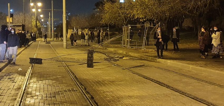 הפגנות סוערות מצד אנשי הימין (צילום: דוברות המשטרה)