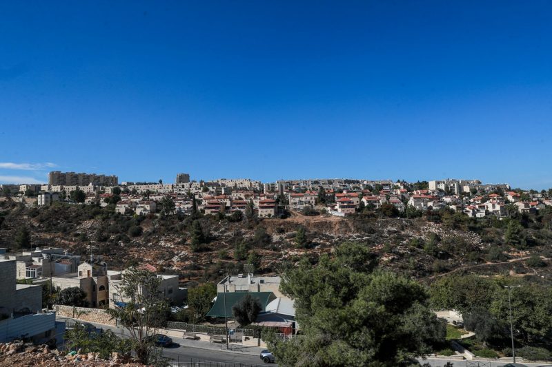 ירושלים, שמיים כחולים, גילה (צילום: אורן בן חקון)