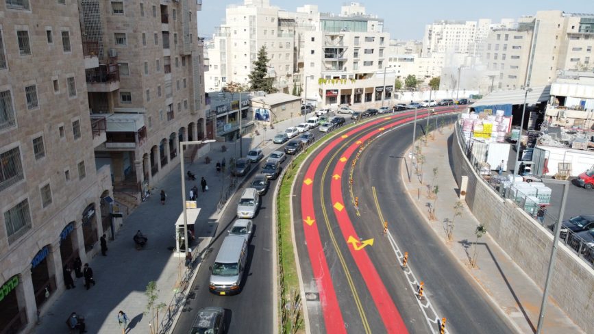 מסלול התחבורה הציבורית ברחוב ירמיהו (צילומים: ליאור שמאע - חברת ניהול פרוייקט שלם)