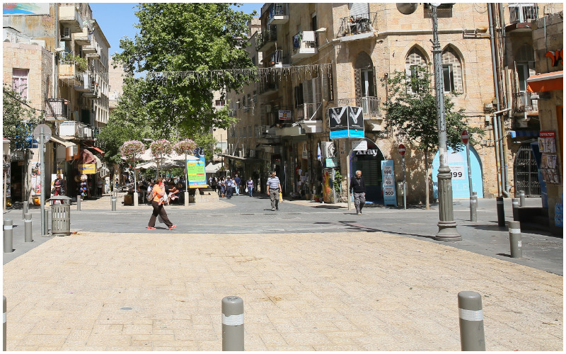מדרחוב בן יהודה במרכז העיר (צילום: ארנון בוסאני)