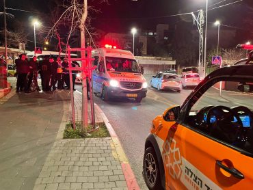 פעילות איחוד הצלה, אמבולנס בשייח ג'ראח (צילום: דוברות איחוד הצלה)