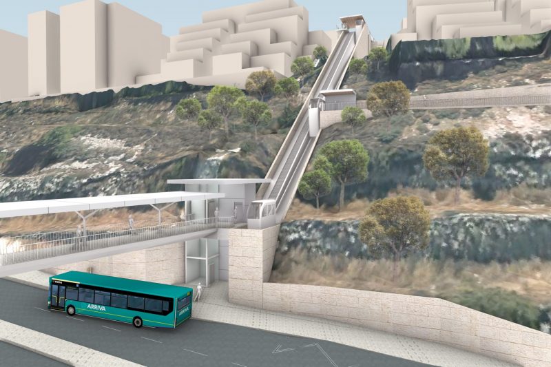 הדמיית מעלית המחברת בין קווי אוטובוס לרכבת הקלה בצומת אורה (צילום הדמיה: מן שנער אדריכלים ומתכנני ערים בע"מ)