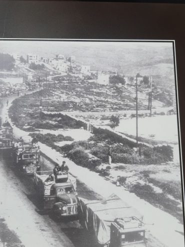 שיירה מתקרבת לירושלים (צילום: באדיבות מוזיאון החאן)