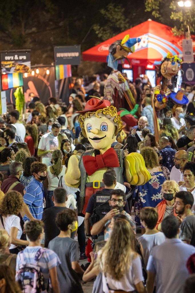 פסטיבל חוצות היוצר בירושלים (צילום: דור פוזאלו)