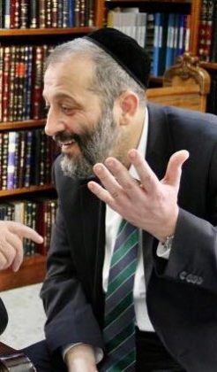 אריה דרעי (צילום: מתוך פייסבוק)