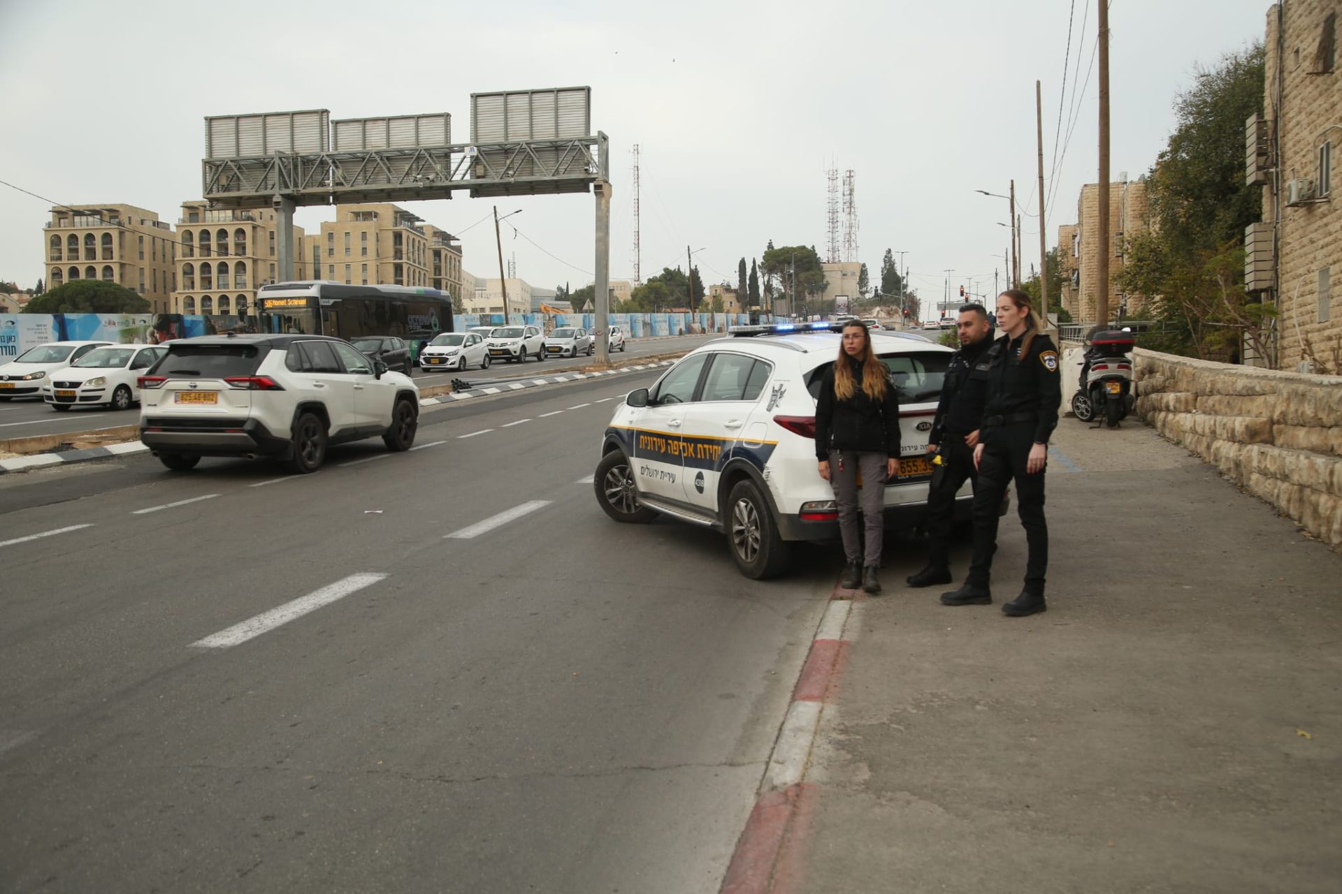 הסכנה בכבישי ירושלים: עשרות דוחות חולקו, מספר חשודים בעבירות שונות נתפסו