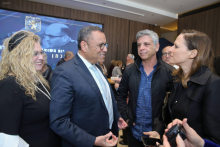 יונית לוי ואבי וייס עם משה וסתווית ליאון (צילום: ארנון בוסאני)