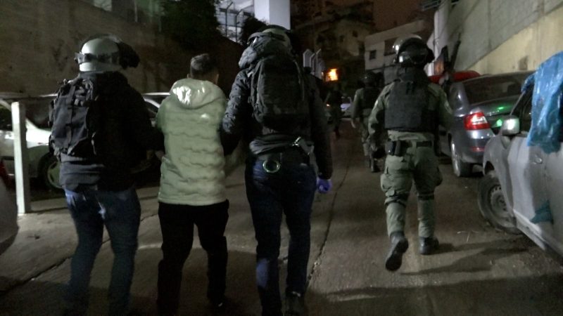 הפללת הענק של הסוכן 'שופל': לפנות בוקר נעצרו 25 סוחרי נשק במזרח ירושלים ויו"ש