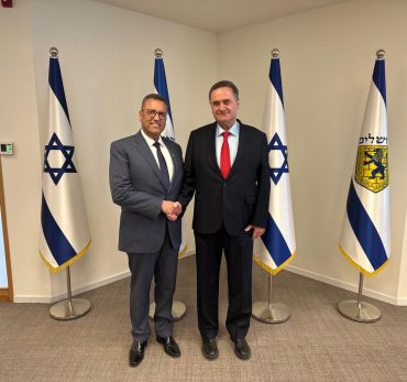 ישראל כץ ומשה ליאון (צילום: משרד האנרגיה והתשתיות)