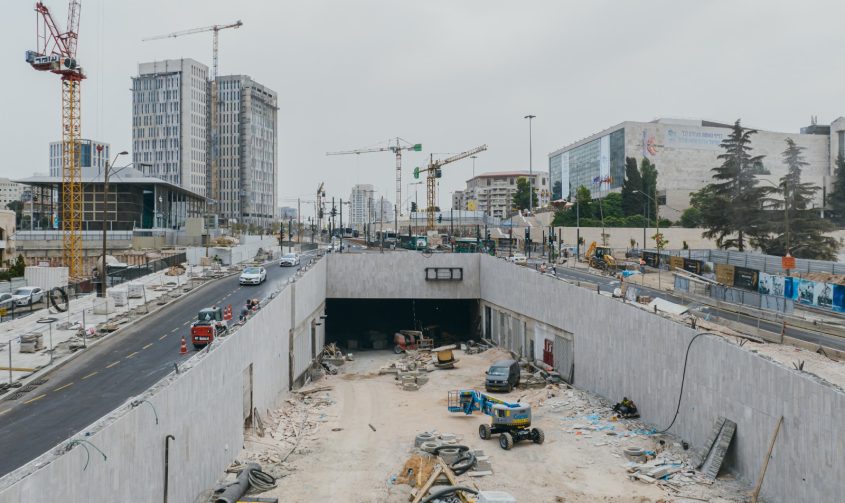 הכניסה למנהרת שז"ר (צילום: שי שחר)