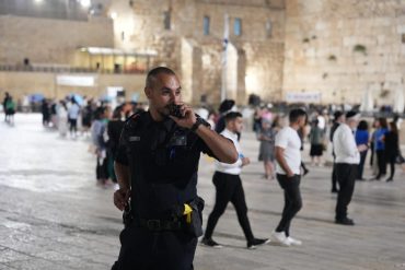 כוחות הביטחון בירושלים לקראת החגים (צילום: דוברות המשטרה)