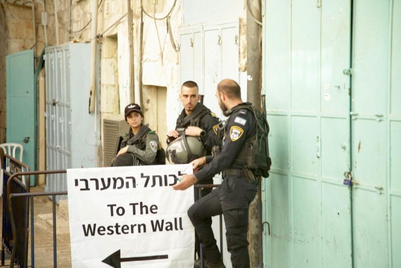 היערכות המשטרה בעיר העתיקה (צילום: דוברות המשטרה)