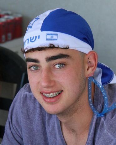 אופיר אנגל (צילום: אלבום משפחתי)