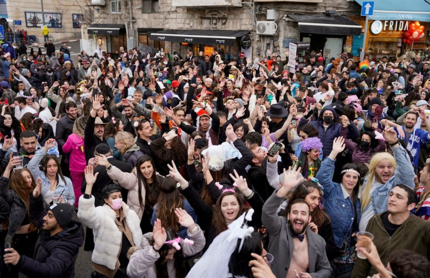מסיבת פורים בנחלאות (צילום: ריקי רחמן)