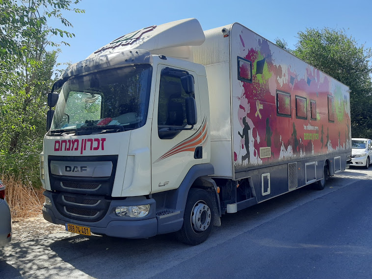 ניידת החלומות של זכרון מנחם (צילום: אדם אקרמן)