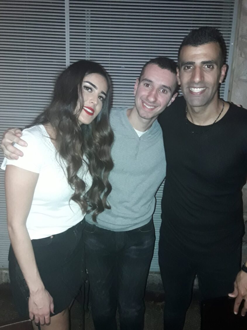 יונה עם רגב הוד ורעייתו (צילום: אלבום פרטי)