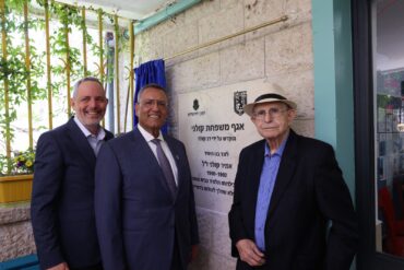 מימין לשמאל: דב קולני, משה ליאון, אריק גרבלסקי. (צילום: ששון תירם)