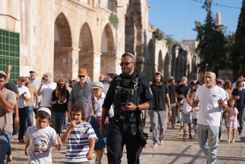 היערכות המשטרה בעיר העתיקה בתשעה באב (צילום: דוברות המשטרה)
