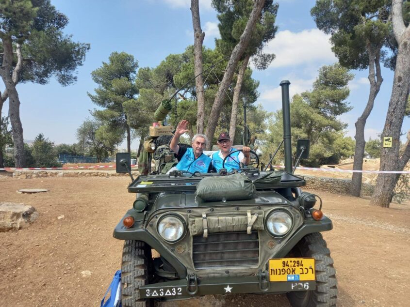 תצוגת רכבי אספנות בגבעת התחמושת (צילום: גבעת התחמושת)